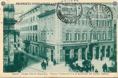 Terni - Palazzo Pontecorvi con la succursale del Credito italiano 