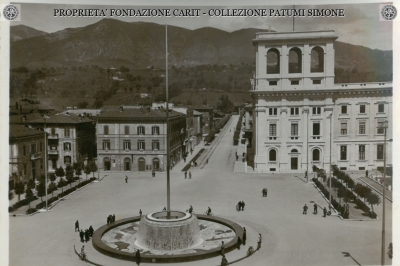 Terni - Piazza C. Tacito 