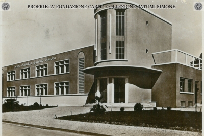 Terni - Prospetto del nuovo edificio scolastico "G. Oberdan" di quartiere Serra (già Borgo Bovio)