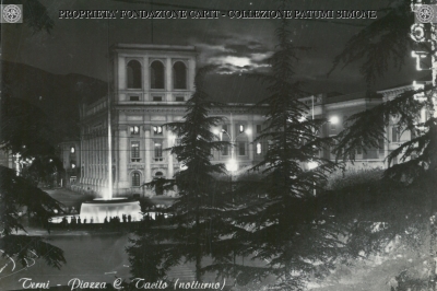 Terni - Piazza Tacito (Notturno)