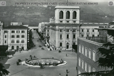 Terni - Piazza Tacito e Palazzo del Governo