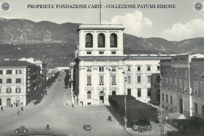 Terni - Palazzo del Governo e Viale della Stazione 