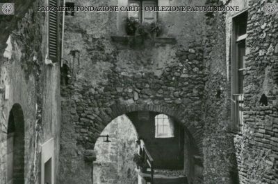Calvi dell'Umbria - Visione medievale delle Vie Interne