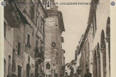 Collescipoli - Corso Garibaldi con portici S. Nicolò