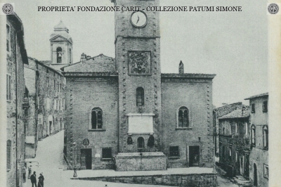 Monteleone d'Orvieto - Piazza Umberto I - La lapide ai Caduti 