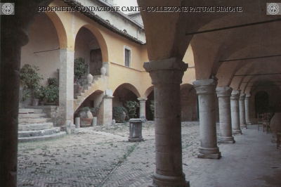 Ferentillo - Abbazia di S. Pietro in Valle (chiostro)